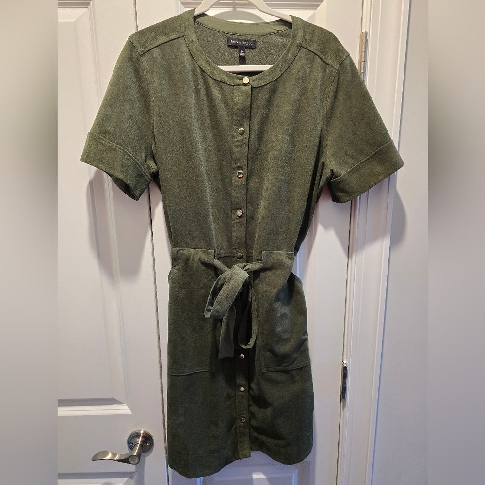 Banana Republic Green Vegan Faux Suede Tie Waist Snap Button Shirt Dress Size 14